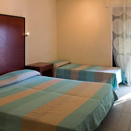 Hotel Anna 2*